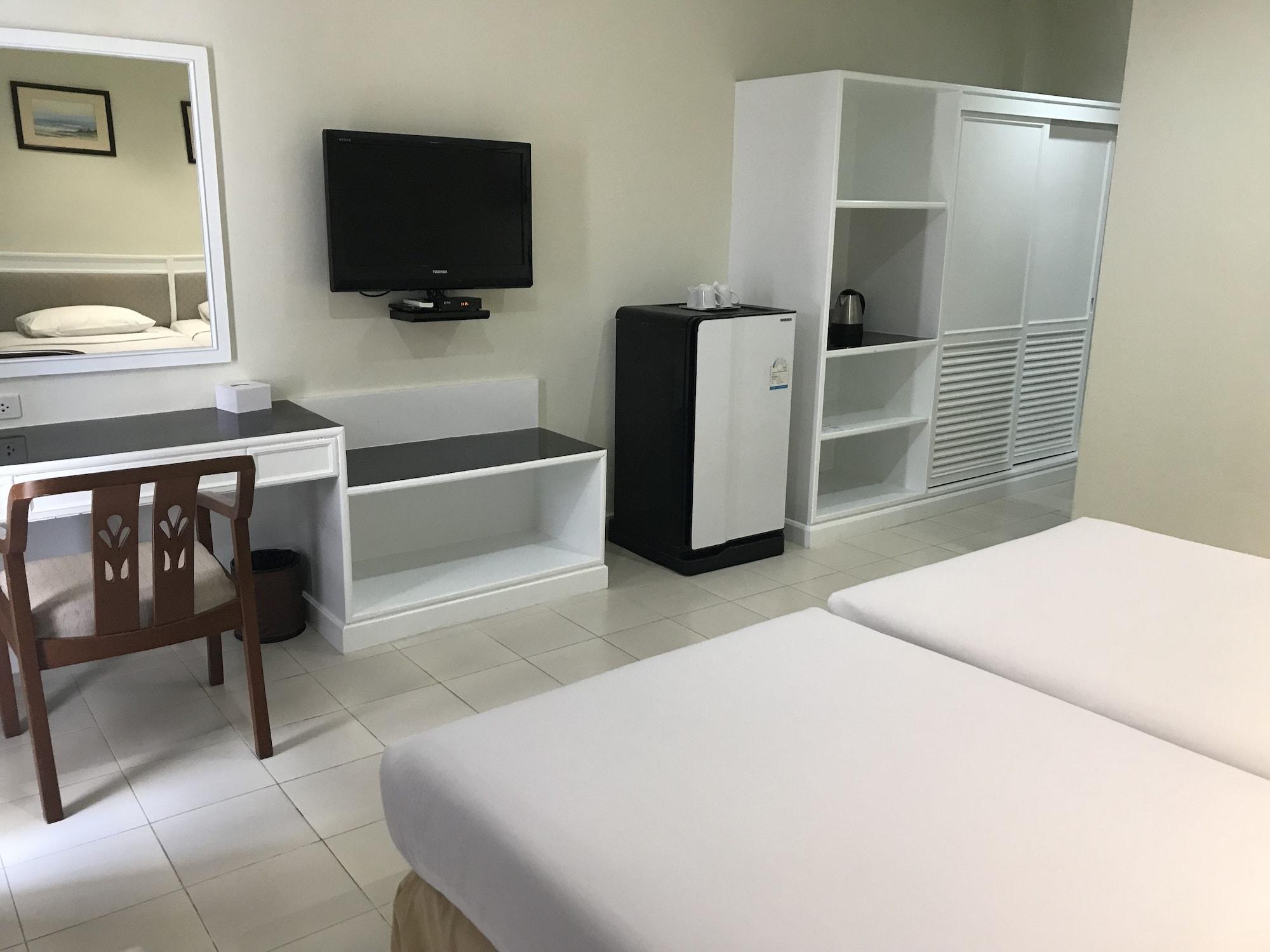 Star 3 Hotel And Residence Rayong Luaran gambar