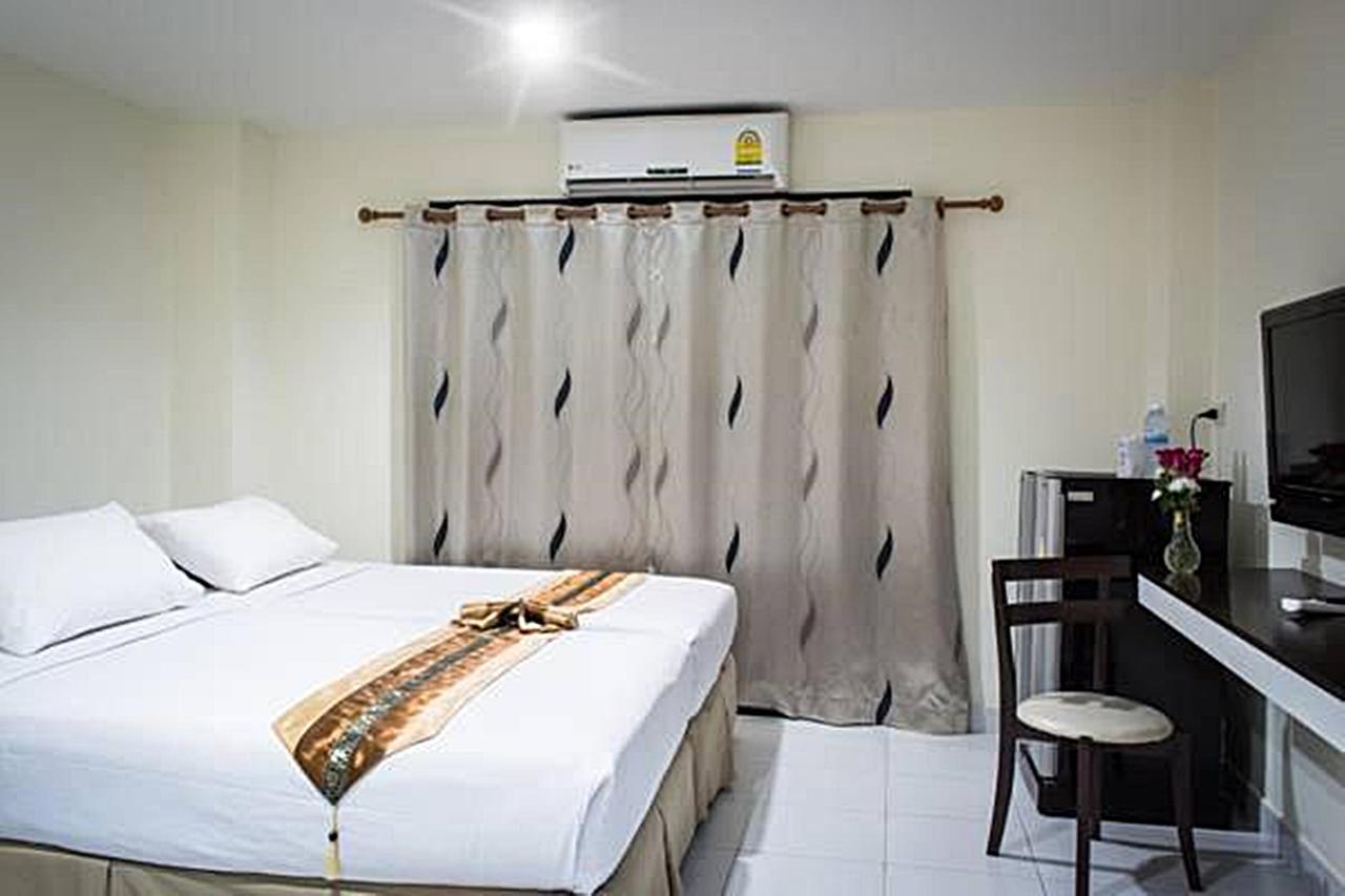 Star 3 Hotel And Residence Rayong Luaran gambar